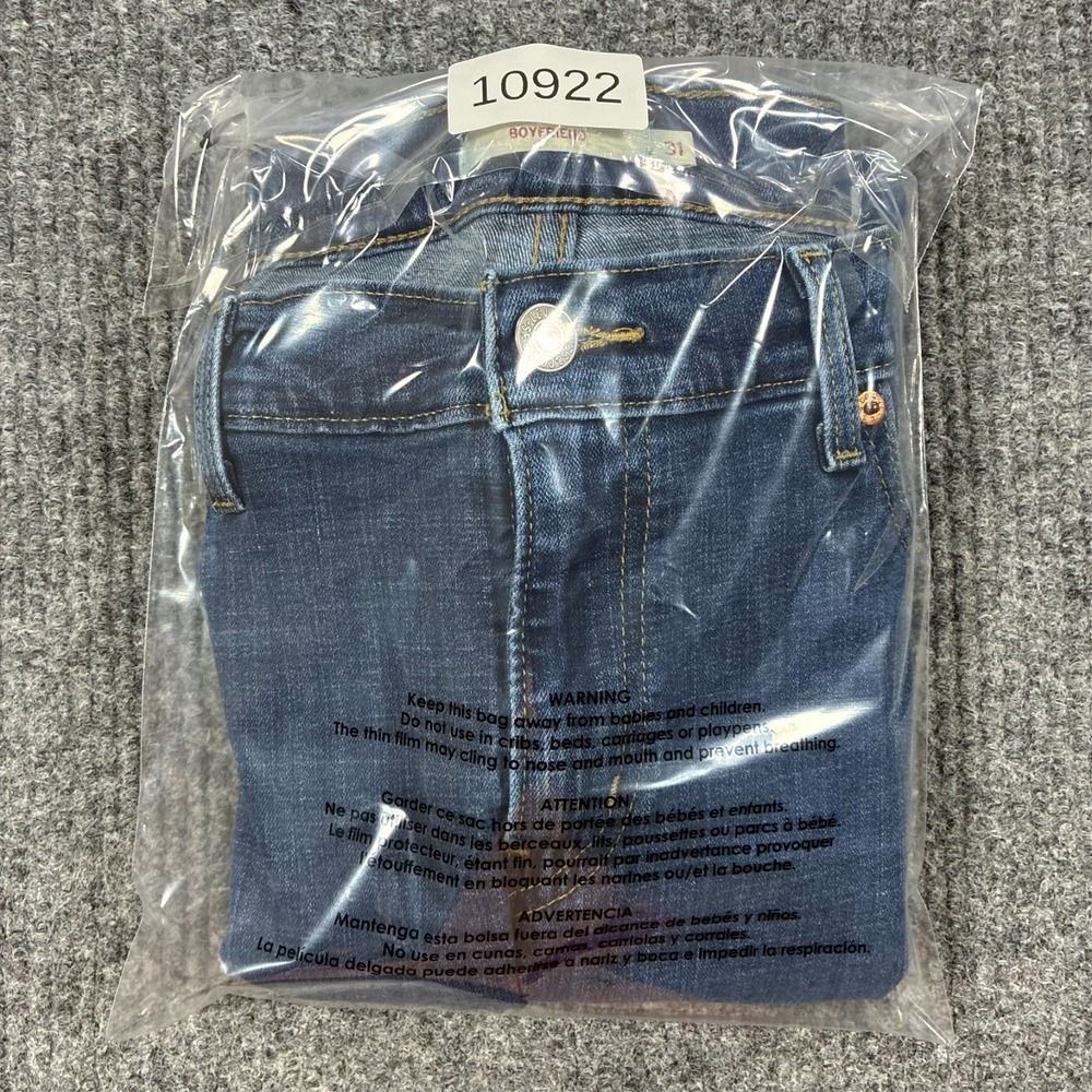 Levi's Womens Boyfriend Jeans Size 31 Medium Wash Denim Stretch Mid Rise - Picture 12 of 12